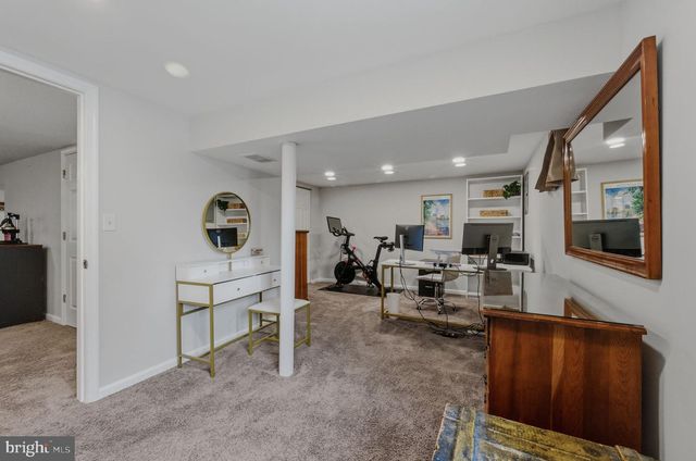 319 MCDANIEL AVE, Wilmington, DE 19803