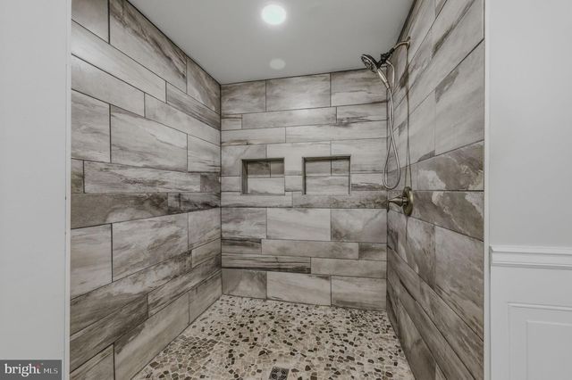 319 MCDANIEL AVE, Wilmington, DE 19803