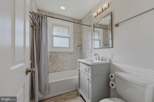 319 MCDANIEL AVE, Wilmington, DE 19803