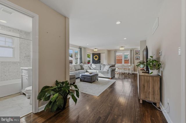 319 MCDANIEL AVE, Wilmington, DE 19803