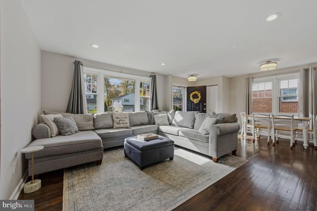 319 MCDANIEL AVE, Wilmington, DE 19803