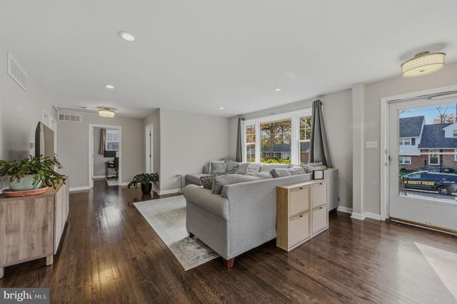 319 MCDANIEL AVE, Wilmington, DE 19803