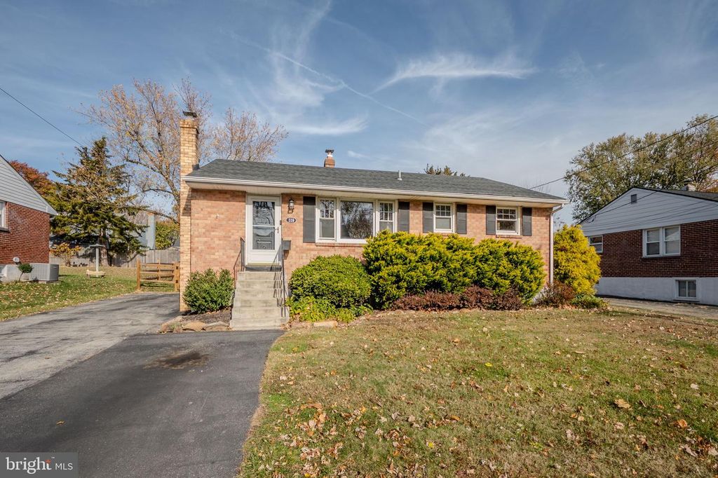 319 MCDANIEL AVE, Wilmington, DE 19803