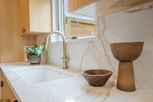 2105 Trede DR, Austin, TX 78745