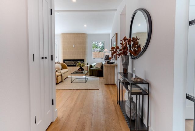 2105 Trede DR, Austin, TX 78745