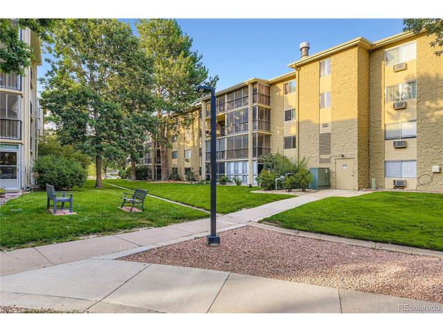 13500 E Cornell Ave 206, Aurora, CO 80014
