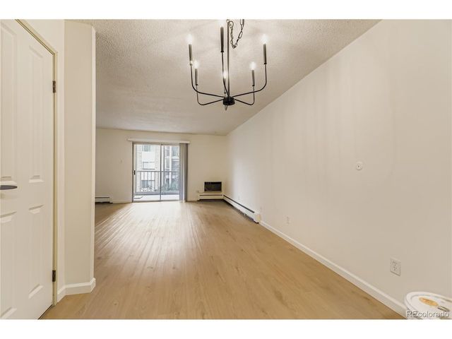13500 E Cornell Ave 206, Aurora, CO 80014