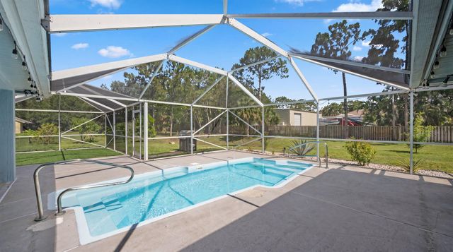 14862 85th Road N, The Acreage, FL 33470