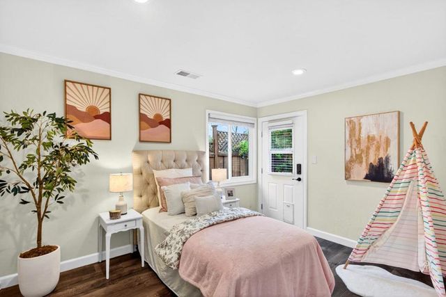 561 Worley Avenue, Sunnyvale, CA 94085