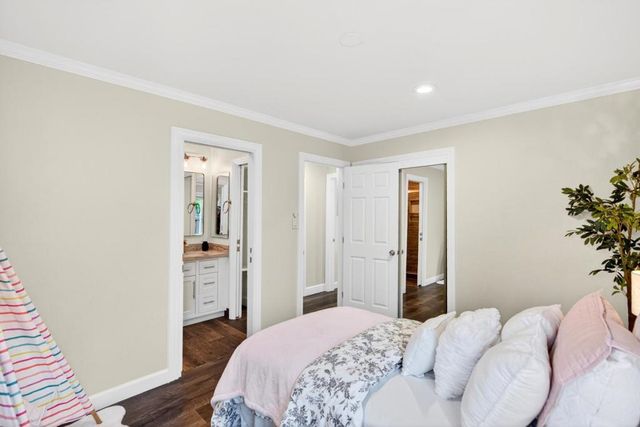 561 Worley Avenue, Sunnyvale, CA 94085