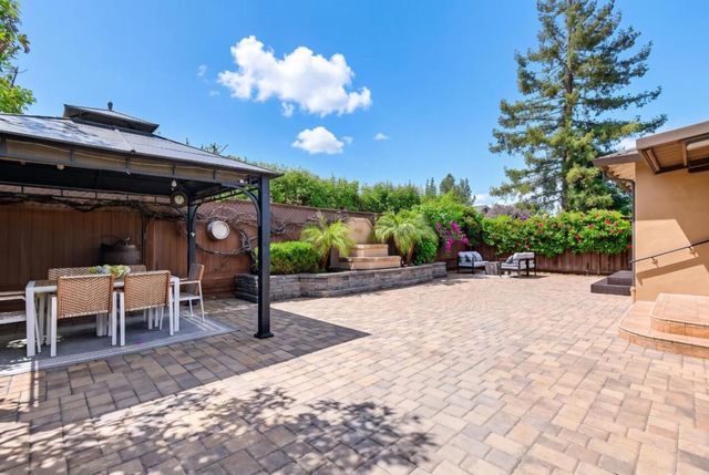 561 Worley Avenue, Sunnyvale, CA 94085