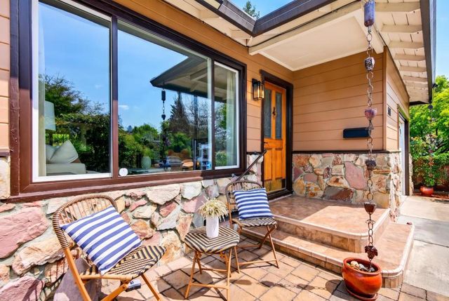 561 Worley Avenue, Sunnyvale, CA 94085