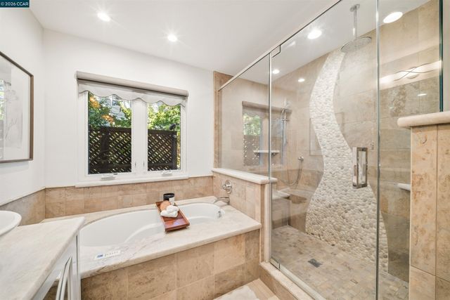 250 La Serena Ave, Alamo, CA 94507