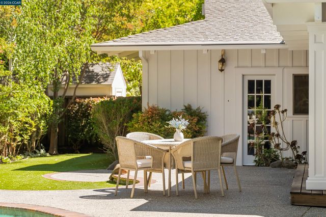 250 La Serena Ave, Alamo, CA 94507
