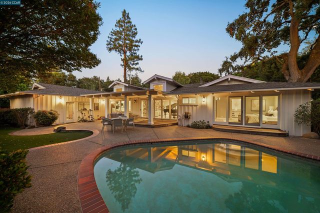 250 La Serena Ave, Alamo, CA 94507