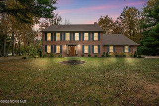 5901 Wildwood Lane, Whitehouse, OH 43571
