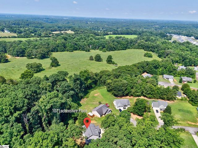 107 Lochenshire Place, Belton, SC 29627