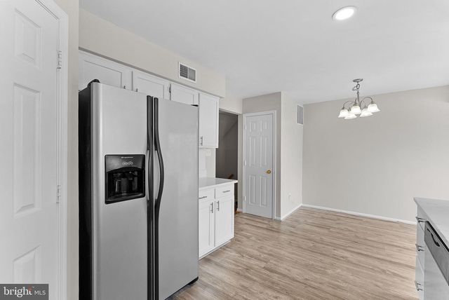 8307 EWING PL, Manassas, VA 20109