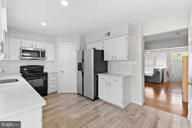8307 EWING PL, Manassas, VA 20109