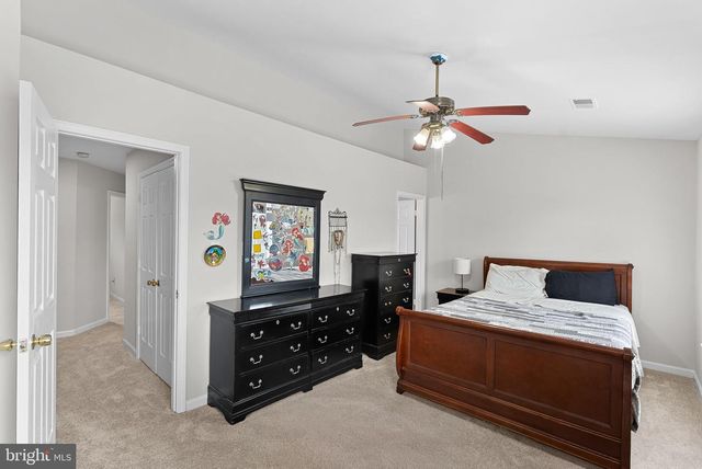 8307 EWING PL, Manassas, VA 20109