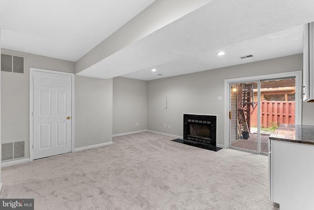 8307 EWING PL, Manassas, VA 20109