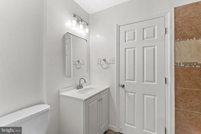 8307 EWING PL, Manassas, VA 20109