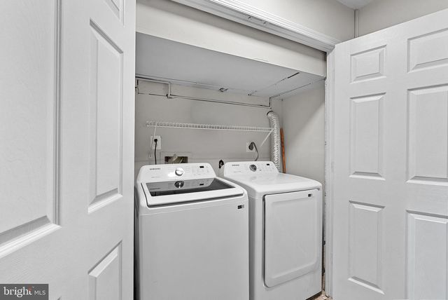 8307 EWING PL, Manassas, VA 20109