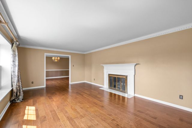 230 Fairway Ct, Hopkinsville, KY 42240