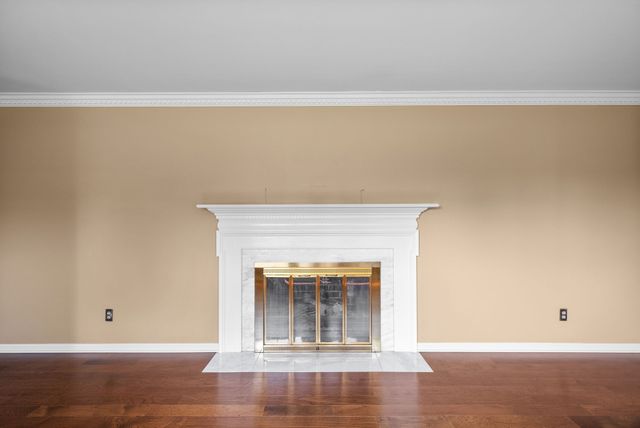 230 Fairway Ct, Hopkinsville, KY 42240