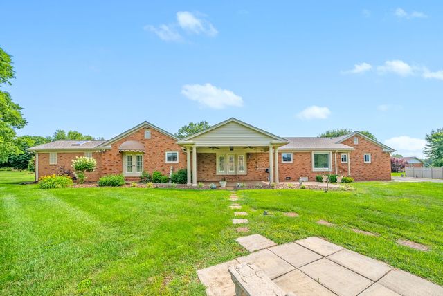 230 Fairway Ct, Hopkinsville, KY 42240