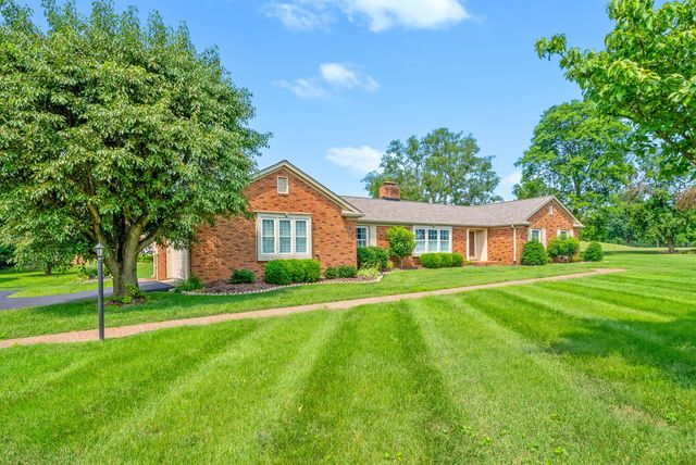 230 Fairway Ct, Hopkinsville, KY 42240
