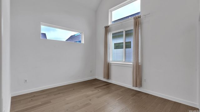 102 Tendick Unit 305, San Antonio, TX 78209