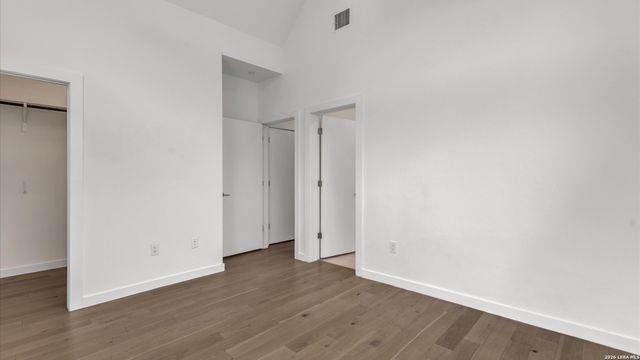 102 Tendick Unit 305, San Antonio, TX 78209