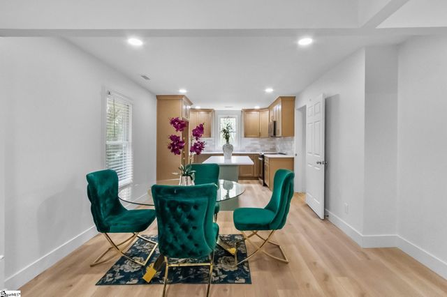 208 Crestone Drive, Greenville, SC 29611