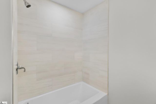 208 Crestone Drive, Greenville, SC 29611