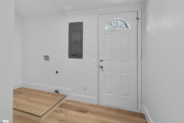 208 Crestone Drive, Greenville, SC 29611