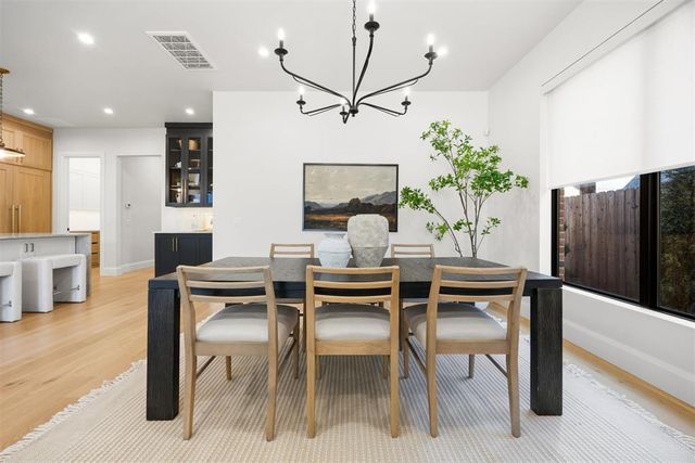 1129 NW 42nd Street, Oklahoma City, OK 73118