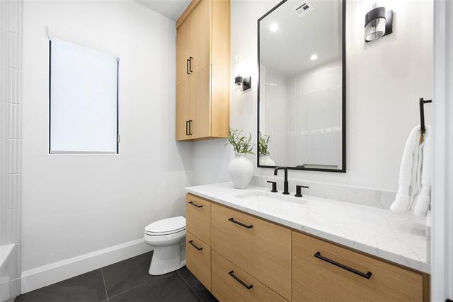 1129 NW 42nd Street, Oklahoma City, OK 73118