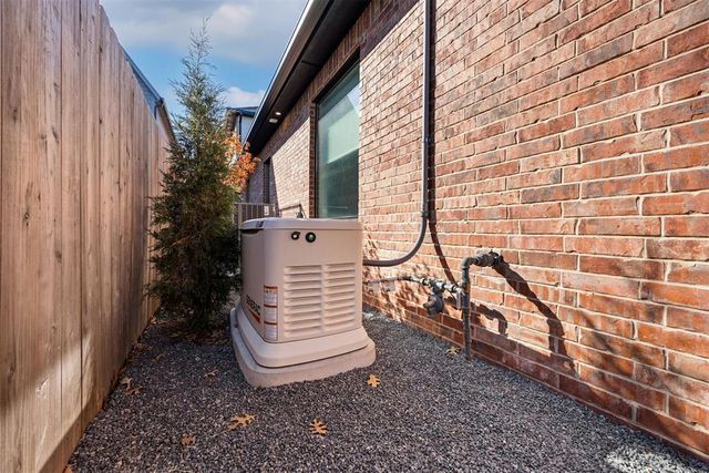 1129 NW 42nd Street, Oklahoma City, OK 73118