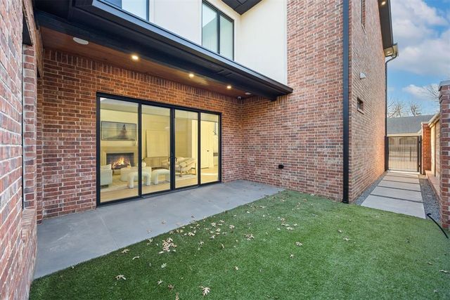 1129 NW 42nd Street, Oklahoma City, OK 73118