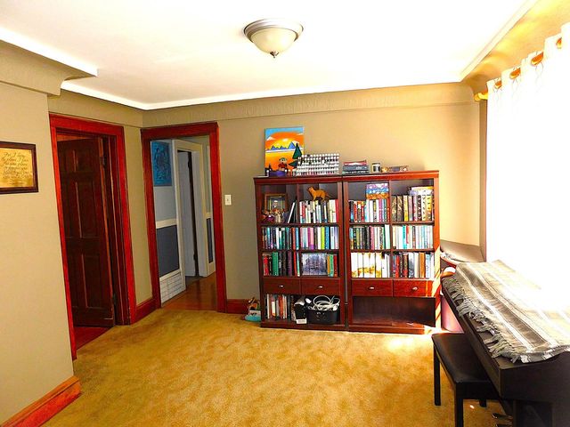 9316 W Mitchell STREET, West Allis, WI 53214