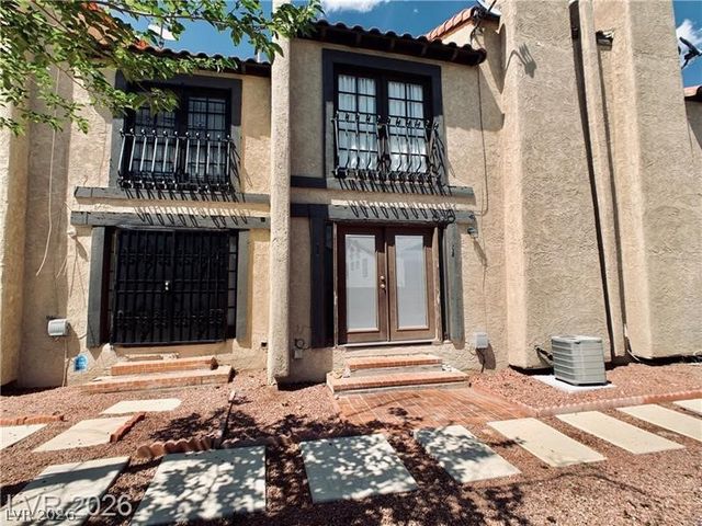 2857 Calle Del Oro, Las Vegas, NV 89120