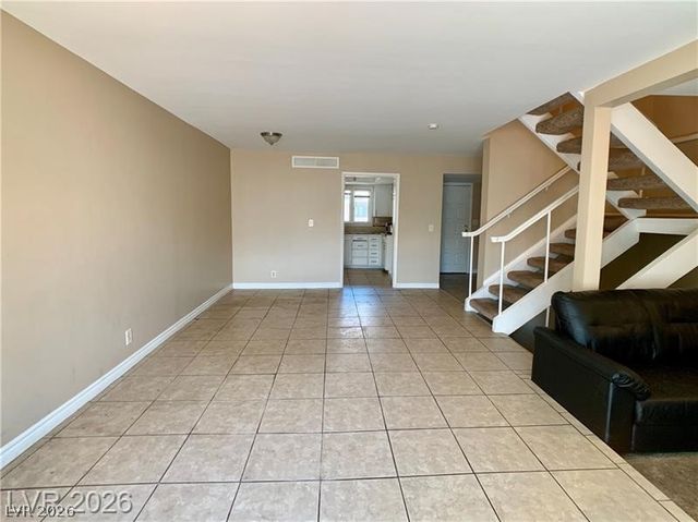 2857 Calle Del Oro, Las Vegas, NV 89120
