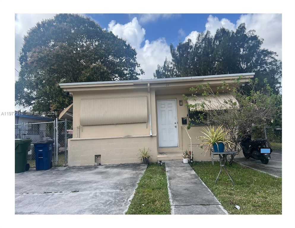 308 SE 4th Avenue, Hallandale Beach, FL 33009