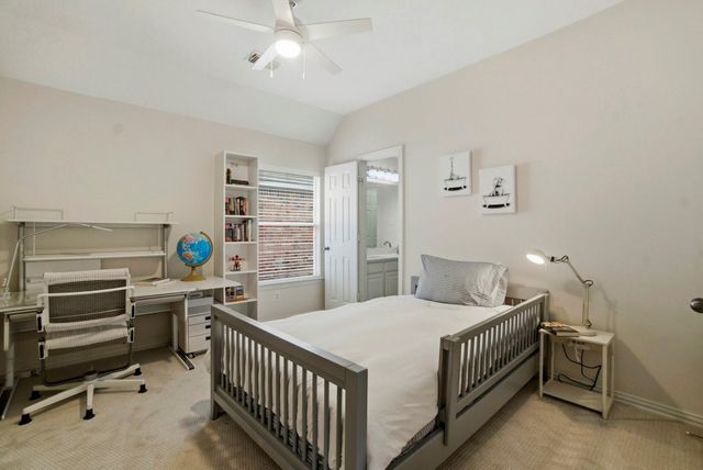 23 Frontera Circle, The Woodlands, TX 77382