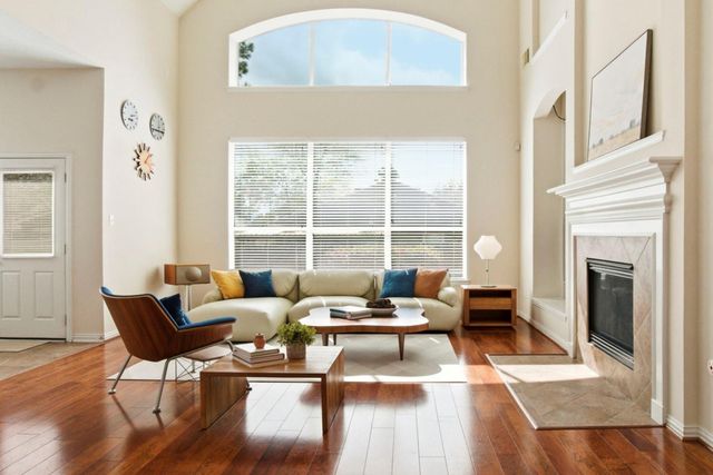 23 Frontera Circle, The Woodlands, TX 77382