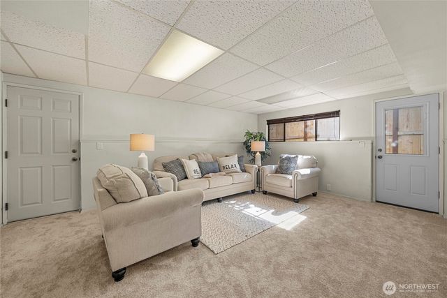 17326 NE 18th Place, Bellevue, WA 98008