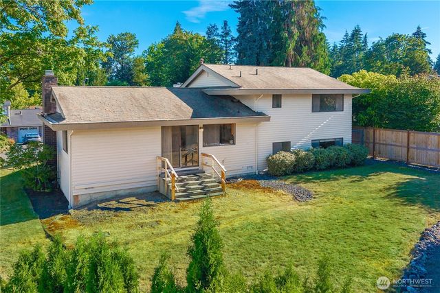 17326 NE 18th Place, Bellevue, WA 98008