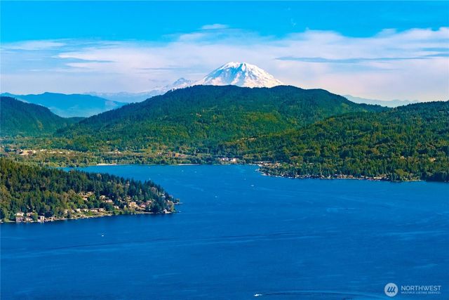 17326 NE 18th Place, Bellevue, WA 98008
