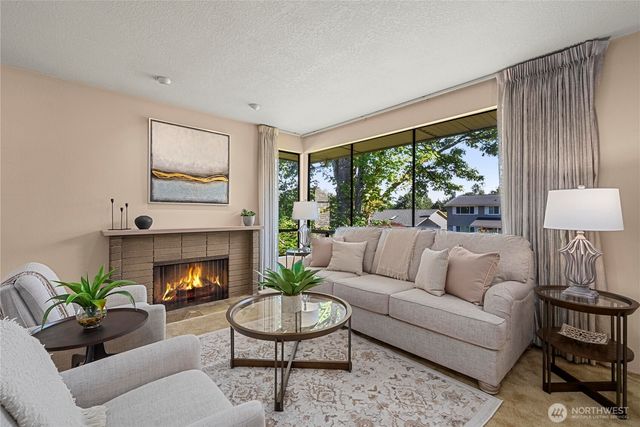 17326 NE 18th Place, Bellevue, WA 98008